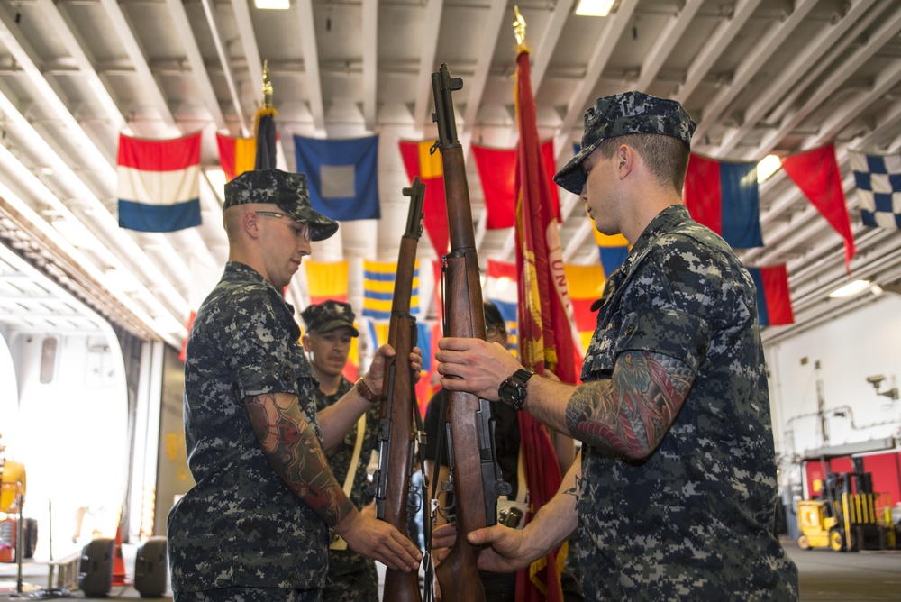 USS Bonhomme Richard (LHD 6) Conducts Change of Command Ceremony Rehearsal