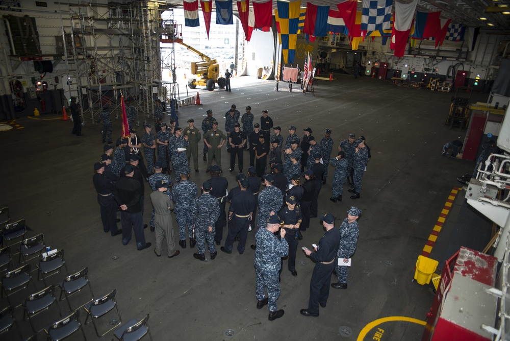 USS Bonhomme Richard (LHD 6) Conducts Change of Command Ceremony Rehearsal