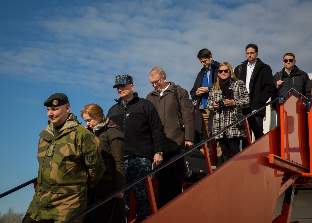 Paul Ryan visits caves in Norway, meets Marines with MRF-E