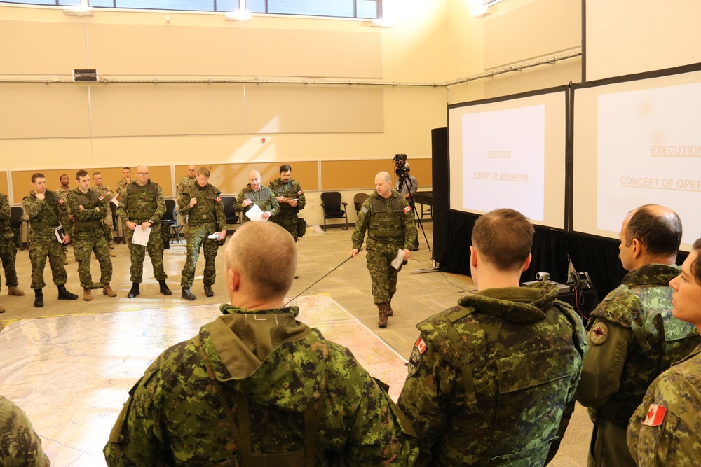 U.S. Soldiers train with Canadian Counterparts