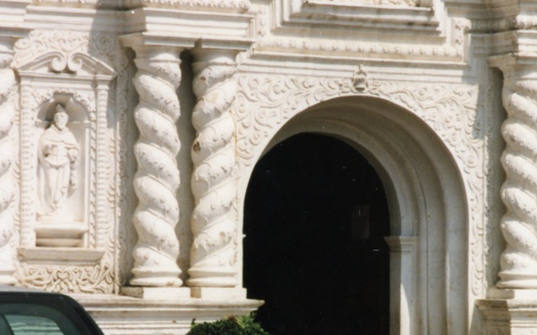 1999 INDONESIA PHOTOS