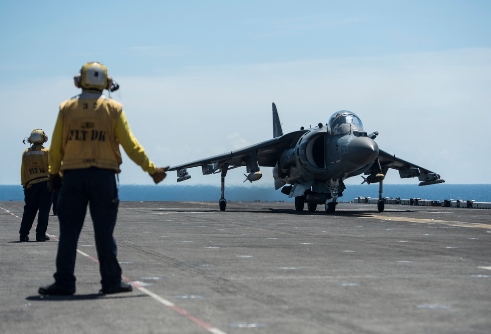 USS MAKIN ISLAND DEPLOYMENT