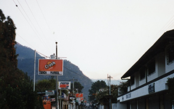 1999 INDONESIA PHOTOS