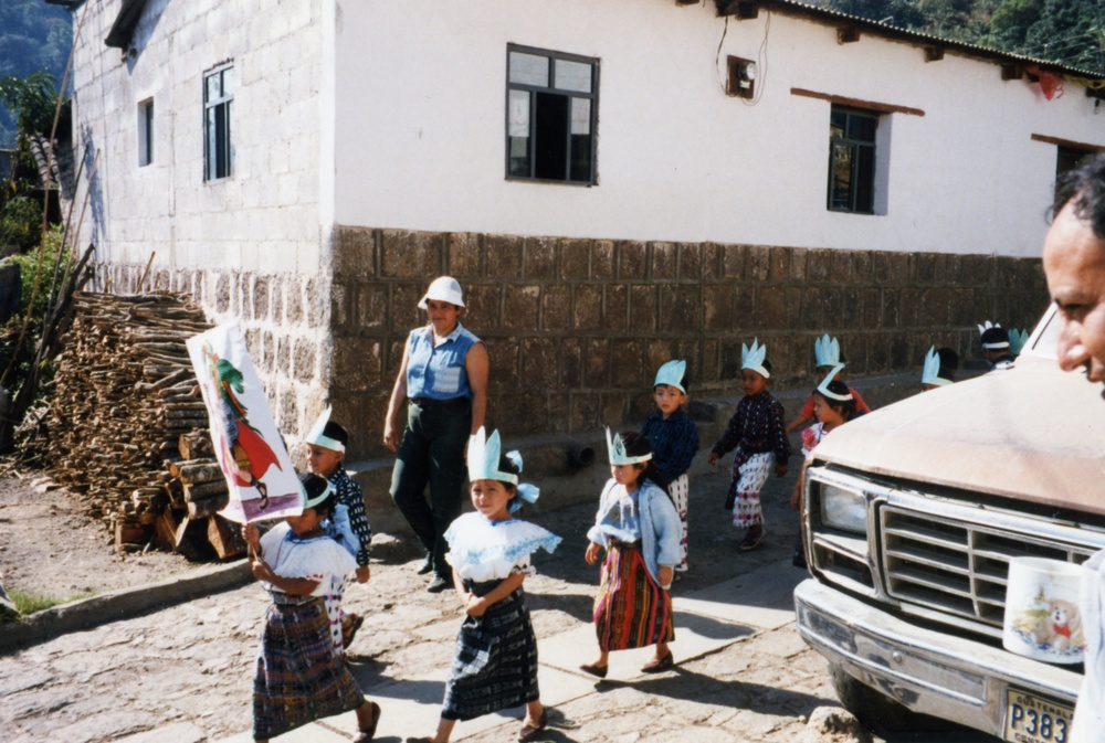 1999 INDONESIA PHOTOS