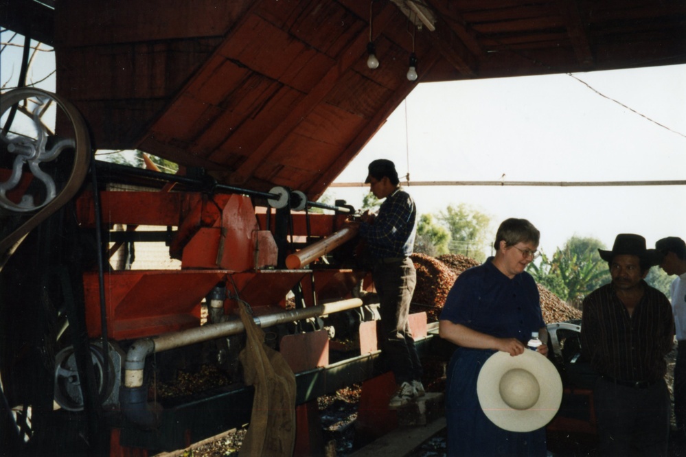 1999 INDONESIA PHOTOS