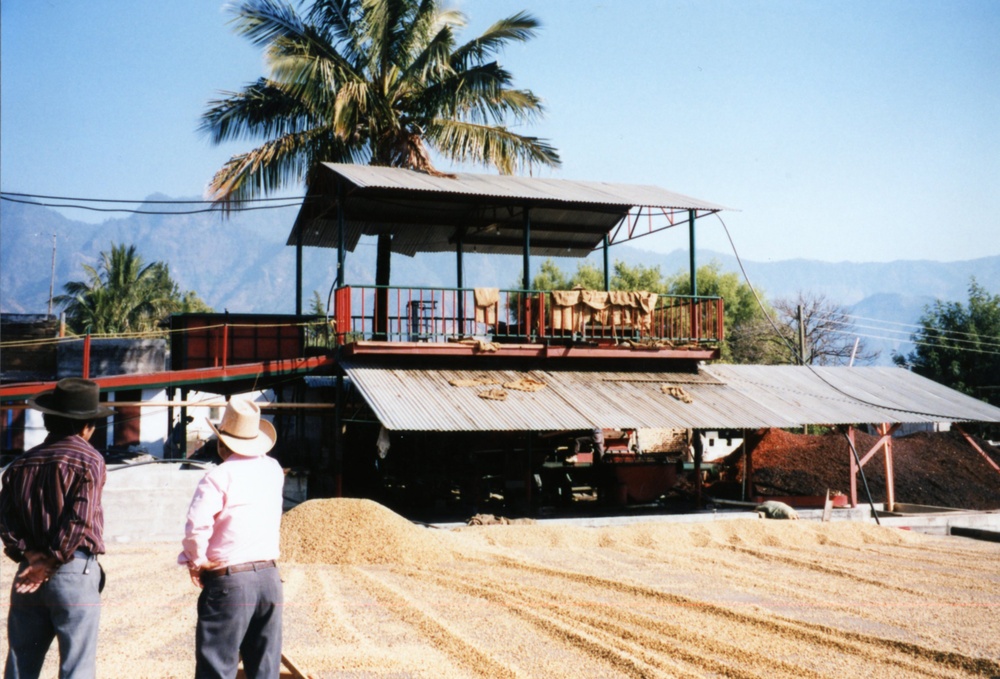 1999 INDONESIA PHOTOS