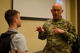 Lt. Gen. Luckey vists Wake Forest University