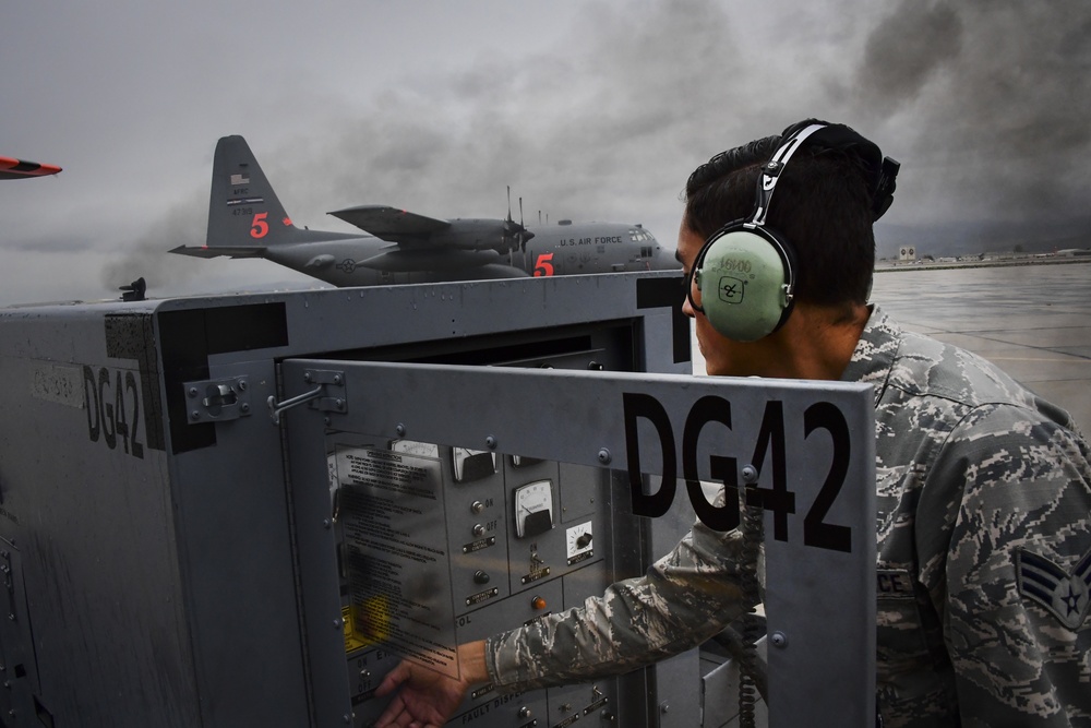 Maintenance squadrons keep planes flying during annual MAFFS training.