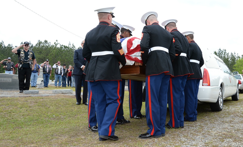 Marine recalls experience escorting fallen WWII vet home
