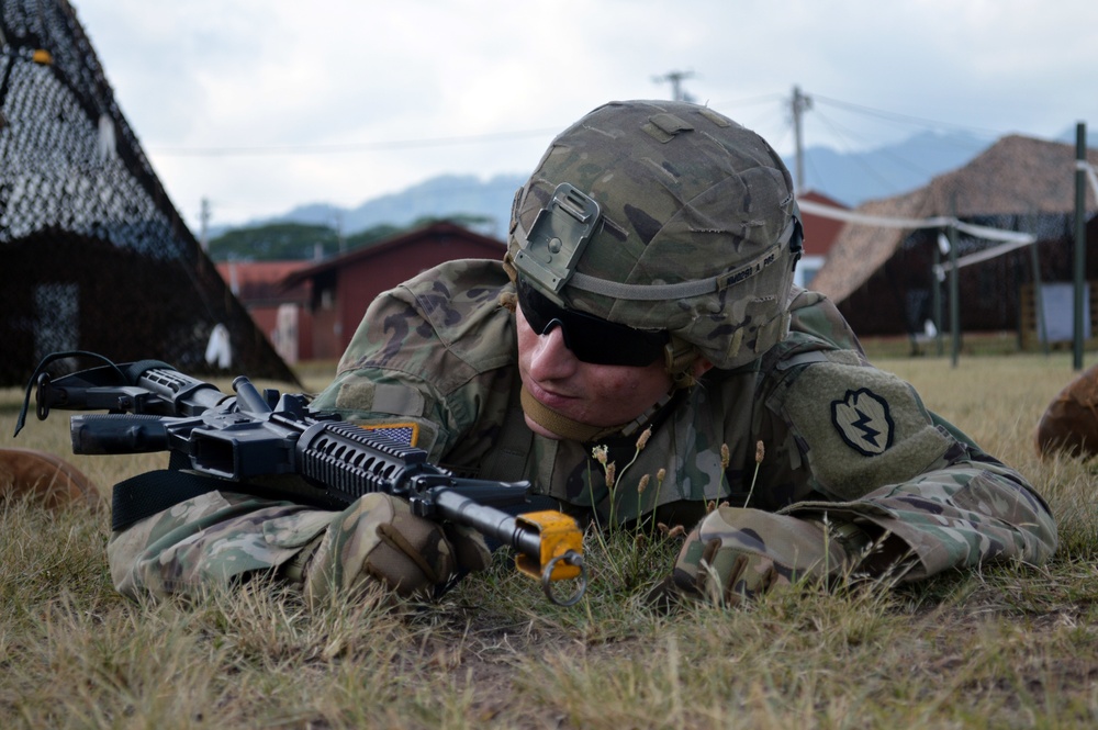 25ID Soldiers sharpen skills at EIB training