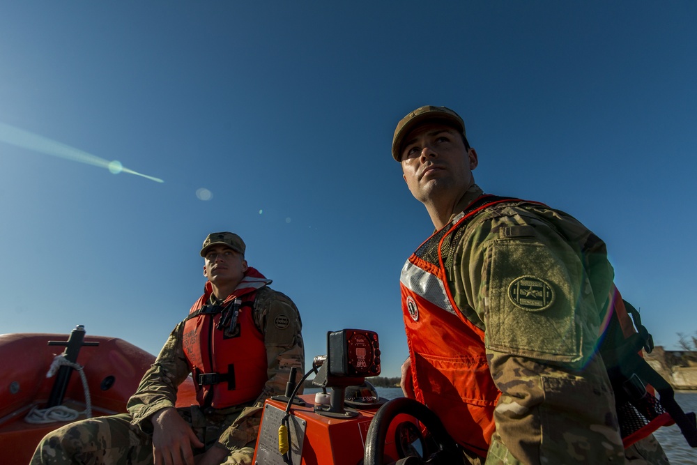U.S. Army Reserve watercraft Soldiers participate in photo shoot to promote their job