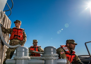 U.S. Army Reserve watercraft Soldiers participate in photo shoot to promote their job