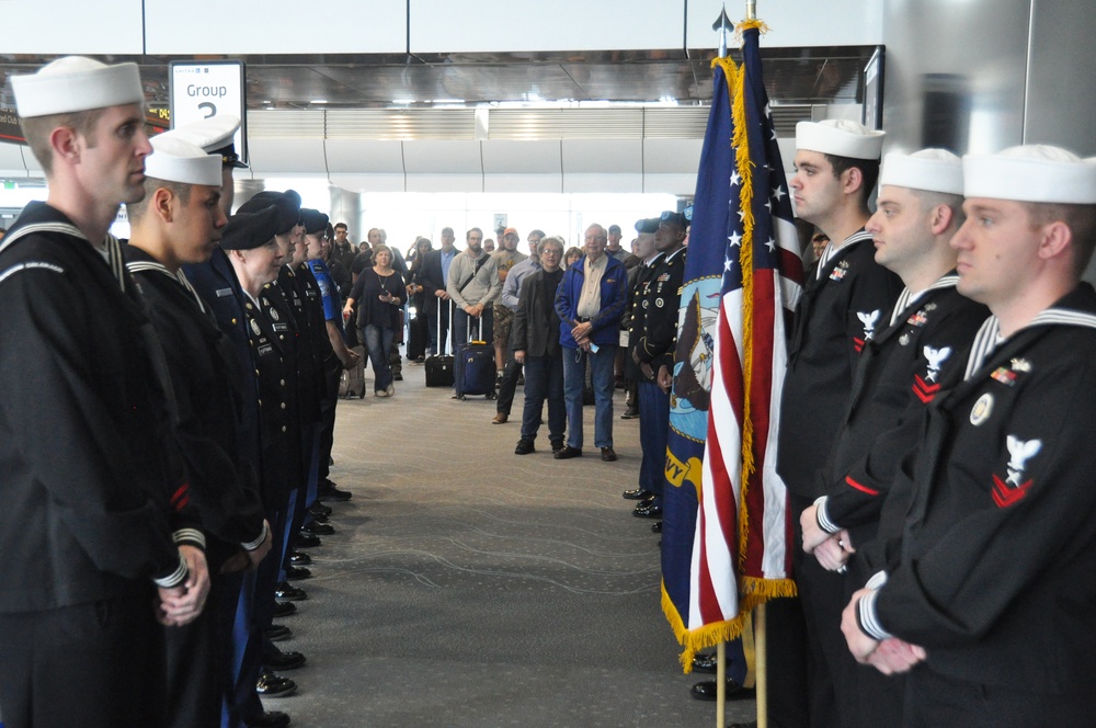 NIOC Colorado Sailors Welcome Medal of Honor Recipients