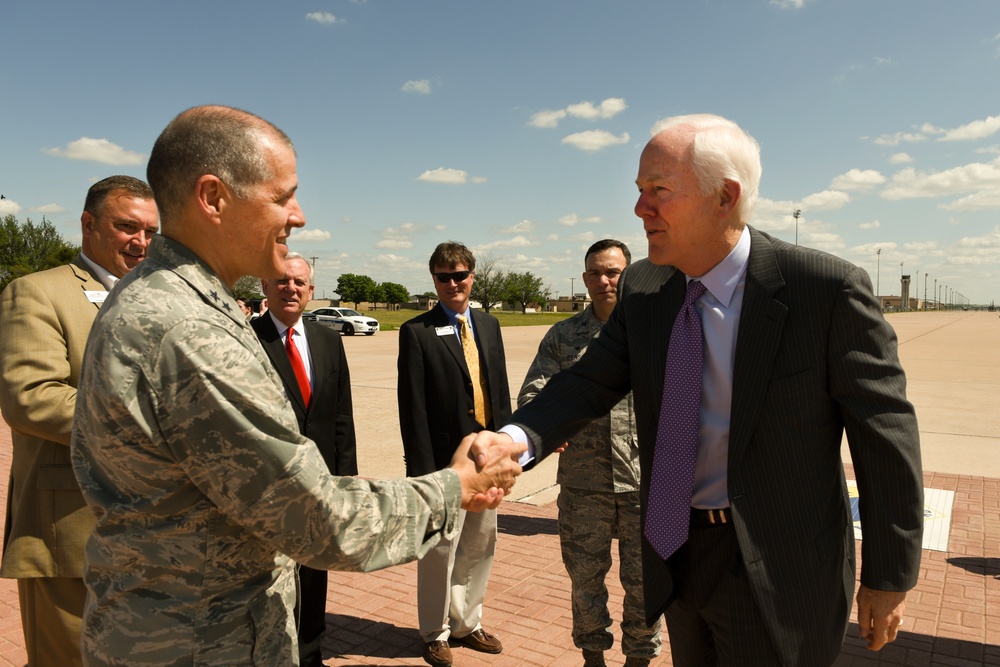 Eighth Air Force commander visits Dyess