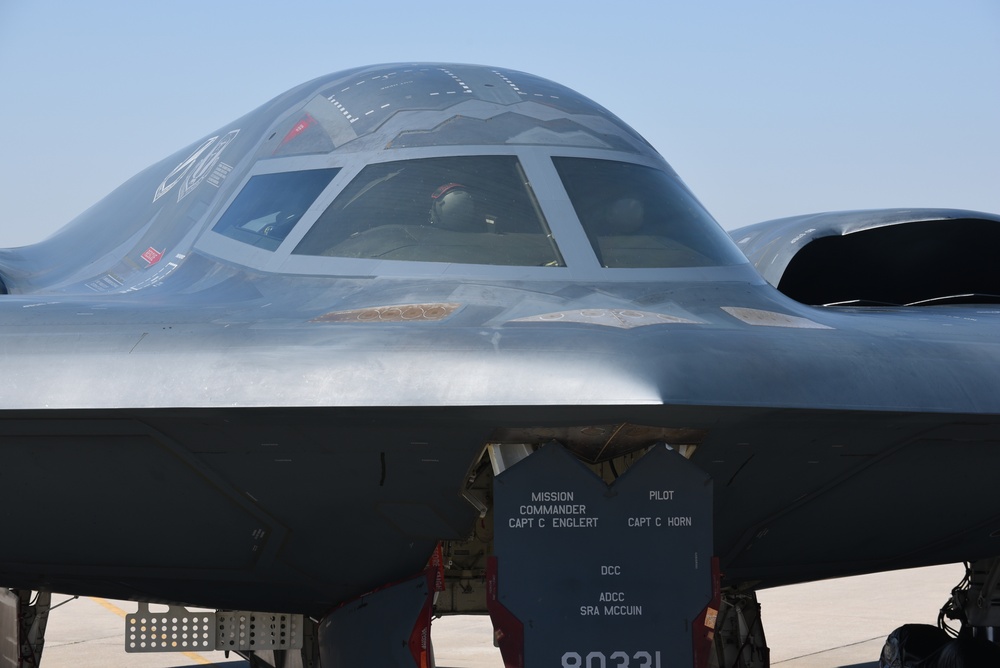 B-2A 'Spirit of South Carolina' visits Tinker AFB, Okla. to say thanks
