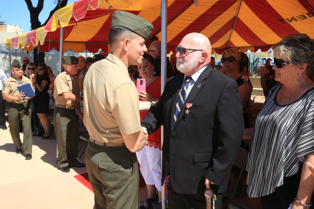 Retired Marine receives Bronze Star for heroic action 50 years ago