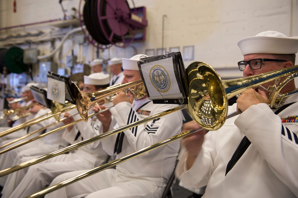 Navy Region Southwest Musicians Play Gig