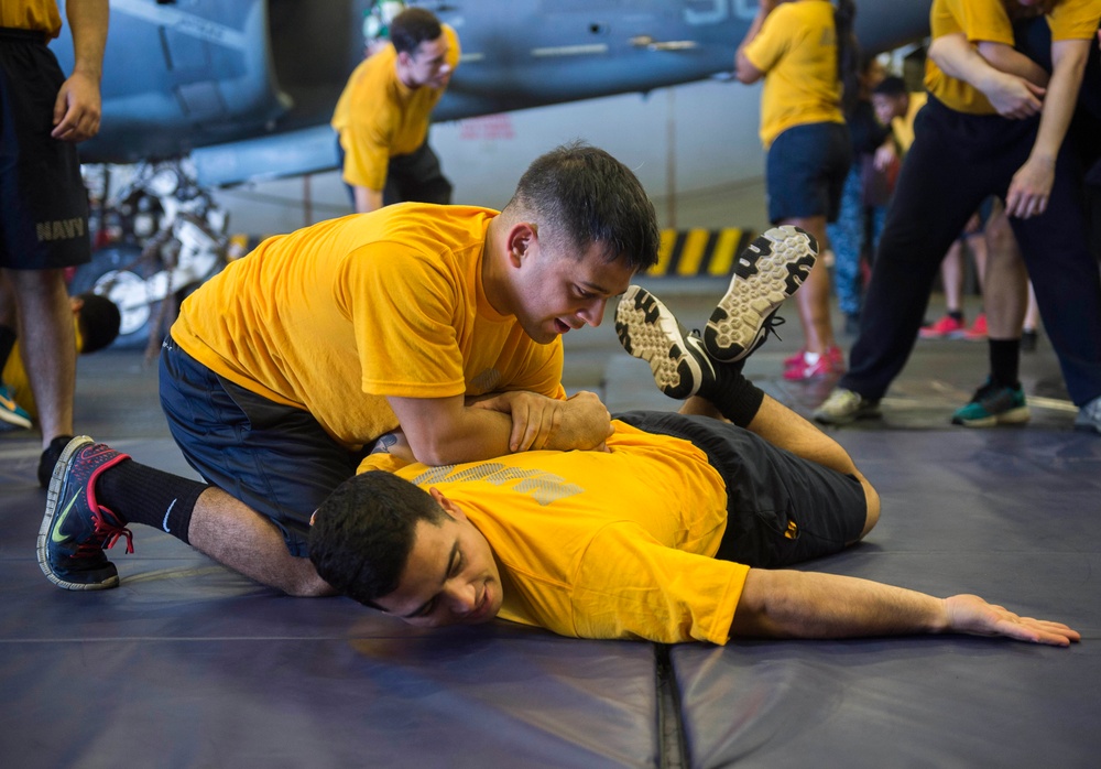 USS MAKIN ISLAND DEPLOYMENT