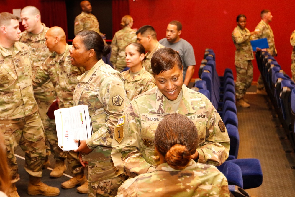 SGM Lynice Thorpe visits Vicenza Military Community