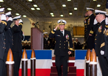 Change of Command aboard USS Bonhomme Richard (LHD 6)