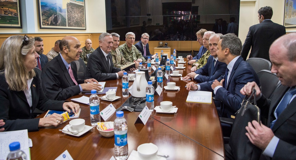 SD meets with Australian prime minister