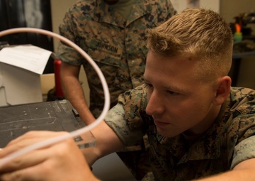 Marine Corps’ acquisition command ensures 3-D parts are safe, certified