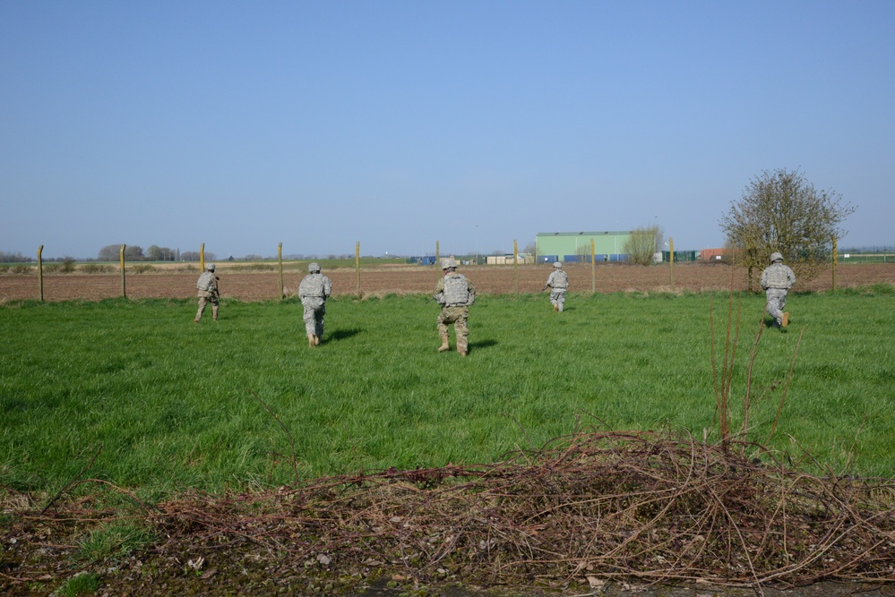 39th Sig Bn Training react to indirect fire