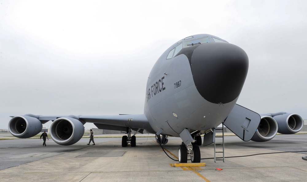 Refuelers of the Pacific: Stratotanker capabilities reach across continents