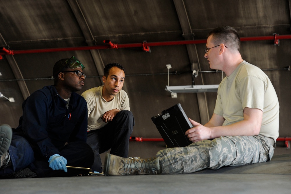 Training up: Kadena Squadron maintains Airmen's proficiency