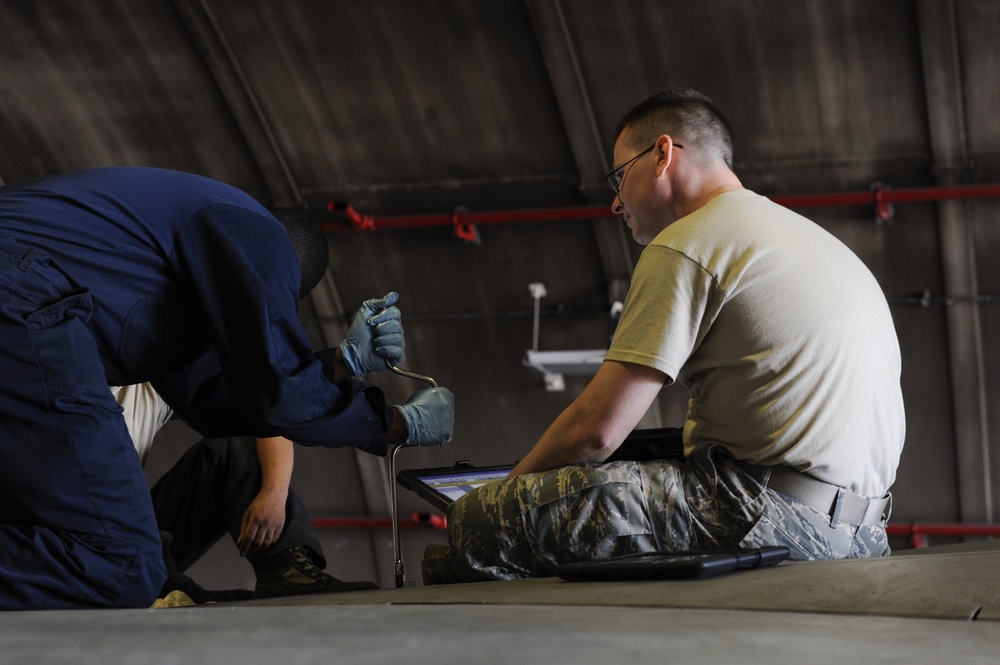 Training up: Kadena Squadron maintains Airmen's proficiency