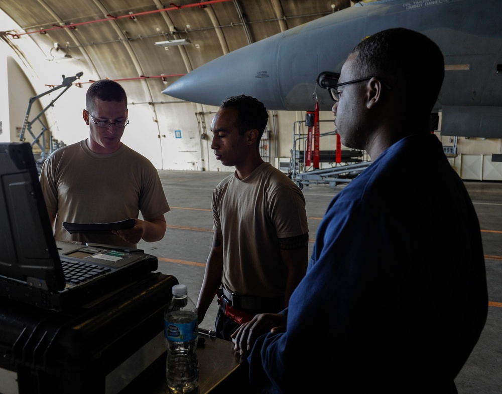 Training up: Kadena Squadron maintains Airmen's proficiency