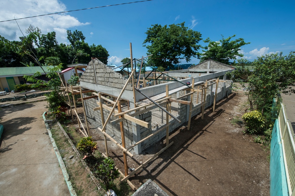 Building a strong foundation through education at Don Carlos Elementary School during Balikatan 2017