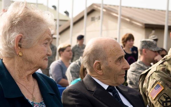 Honoring Holocaust victims