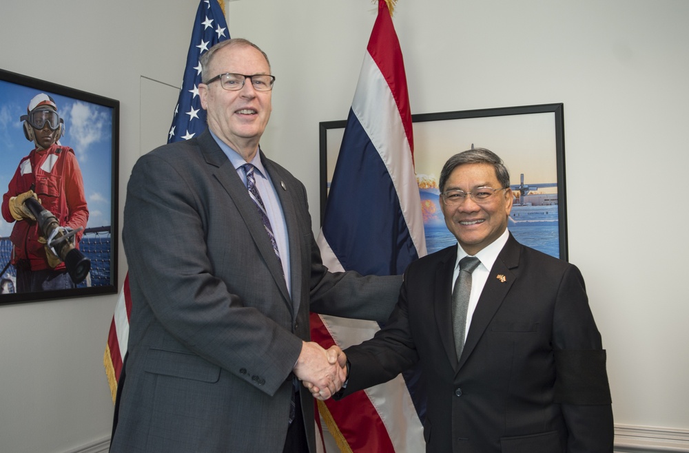 DSD meets with Thailand's National Security Council secretary general