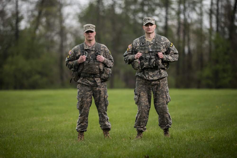 Army Guard Soldiers Participate in Region One Best Warrior Competition