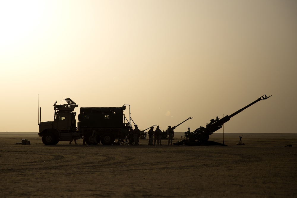 “Stand By!” Fox Battery trains on Howitzers in Kuwait