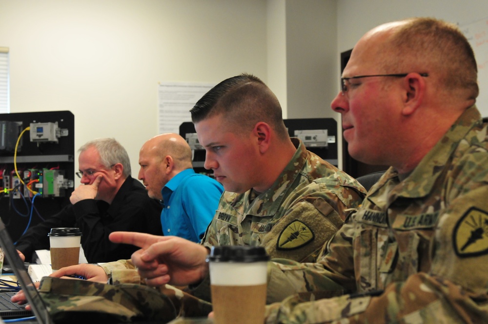 Multi-Service exercise teaches Soldiers cyber awareness
