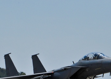 U.S. and ROKAF put air power on full display in Max Thunder 17