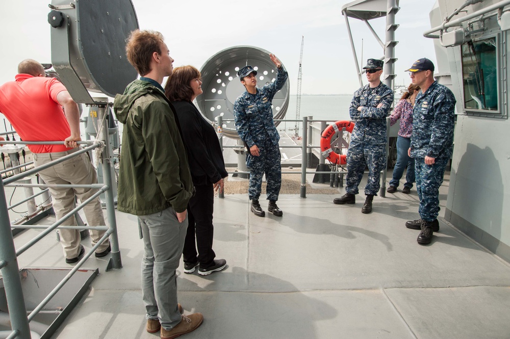 Scientists Engaging Sailors