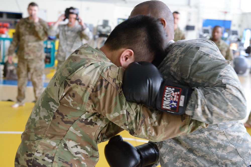 Joint Clinch Drill - Combatives Level One