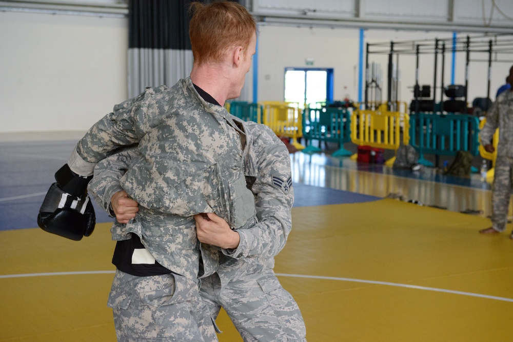 Joint Clinch Drill - Combatives Level One