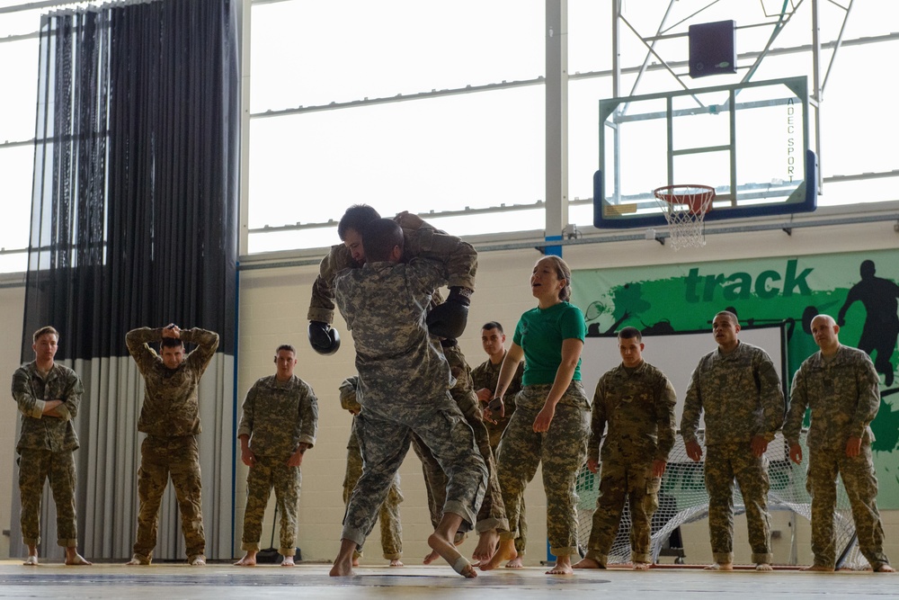 Joint Clinch Drill - Combatives Level One