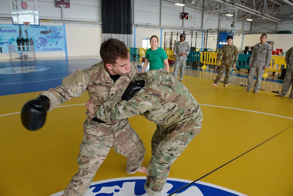 Joint Clinch Drill - Combatives Level One