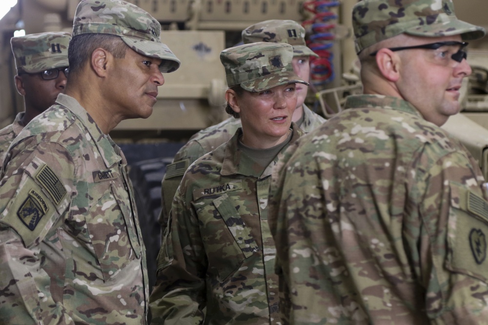 DVIDS - Images - USARCENT’s commanding general visits Soldiers on Camp ...