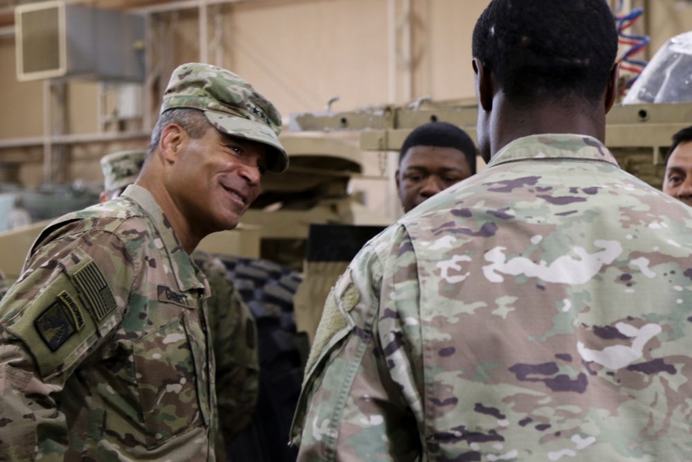 USARCENT’s commanding general visits Soldiers on Camp Arifjan