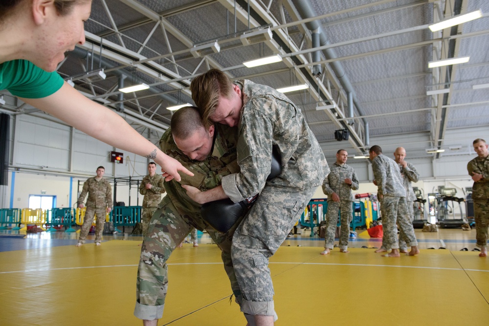 Joint Clinch Drill - Combatives Level One
