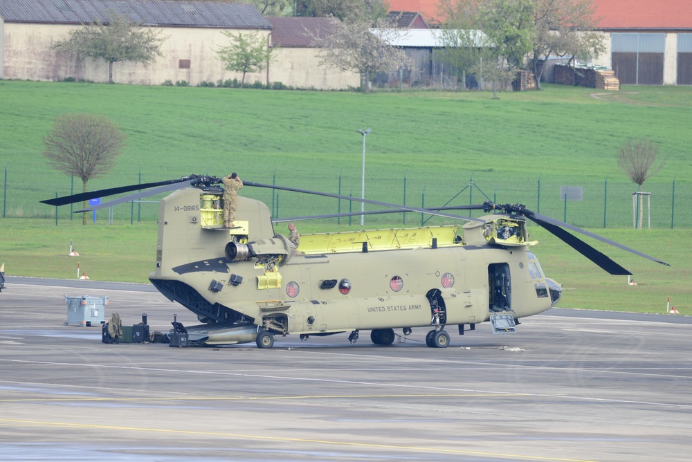 CH-47 Chinook Maintenance