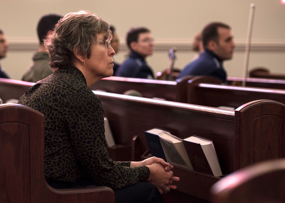 Audience lends their ears