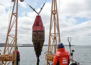 Coast Guard Aids-to-Navigation Team Bristol conducts buoy maintenance