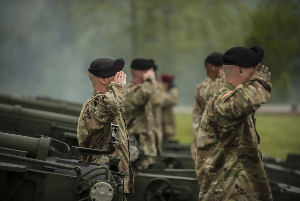 U.S. Army Human Resources Command Soldiers salute